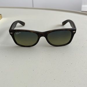Ray-Ban Wayfarer Sunglasses